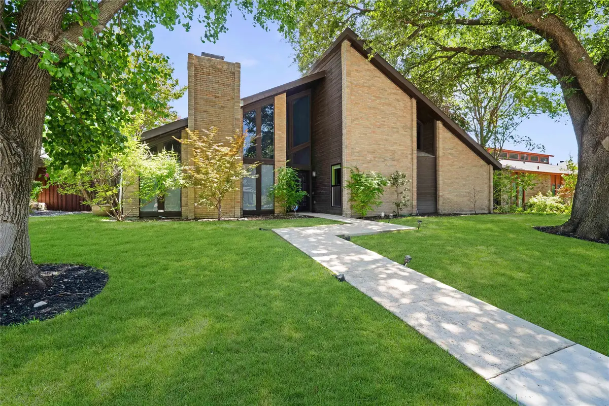 4906 Meadowcreek Drive, Dallas, TX 75248 - Image #1