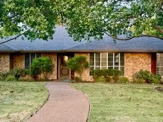 3001 Redbud Trail, Sherman, TX 75092 - Image #2