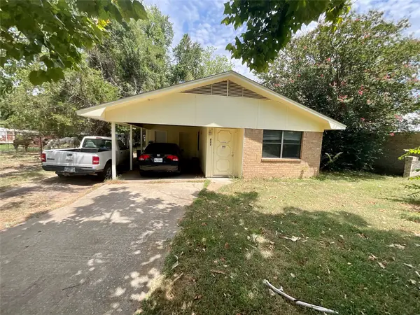 837 Putman Street, Sulphur Springs, TX 75482