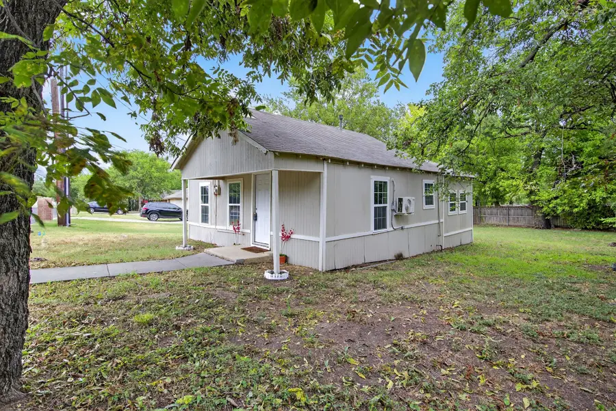 1008 Van Winkle Street, Weatherford, TX 76086 - Image #3