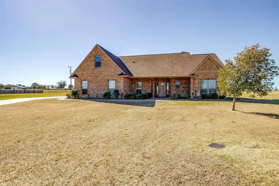 140 Champion Court, Weatherford, TX 76087 - Image #3