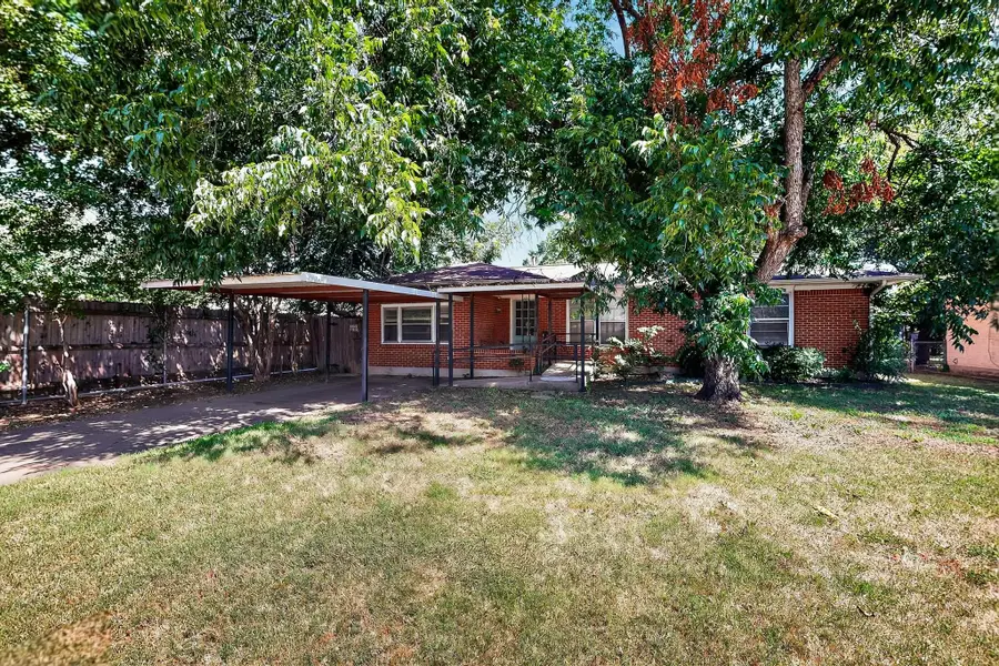 1004 Westway Street, Denton, TX 76201 - Image #3