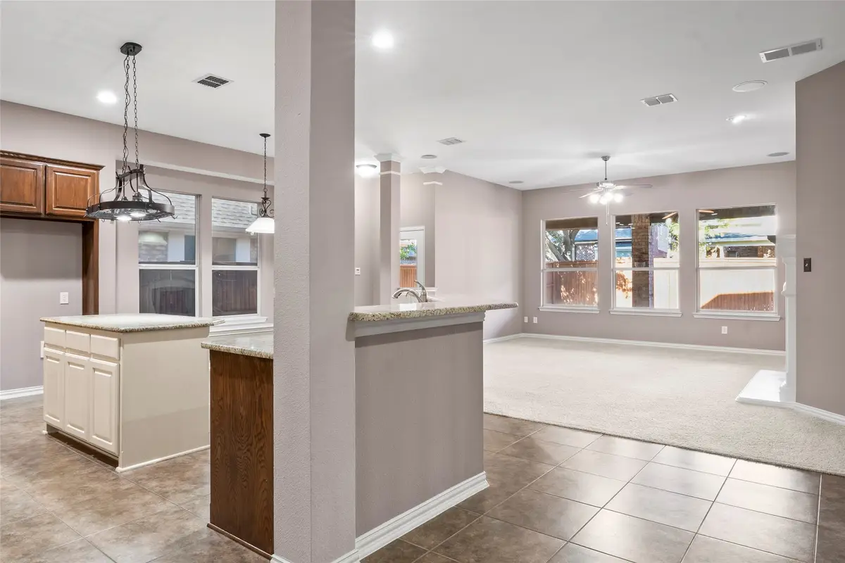 1171 Bonham Parkway, Lantana, TX 76226 - Image #1