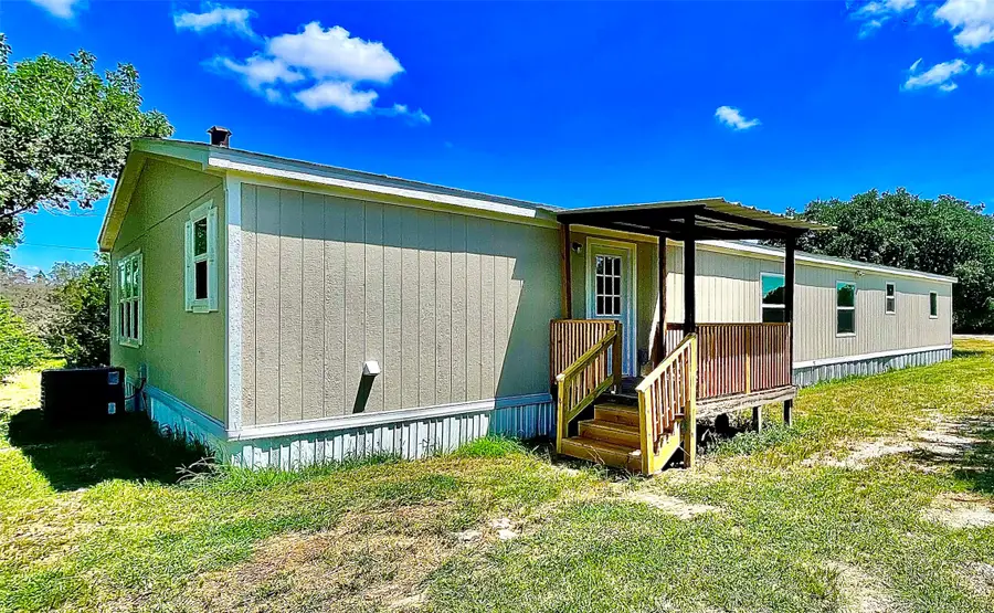 4804 Orange Blossom Street, Granbury, TX 76048 - Image #3