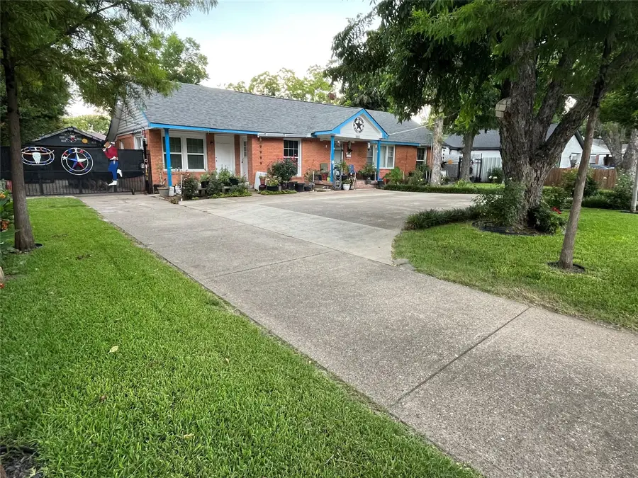 2033 Pleasant, Dallas, TX 75217 - Image #2