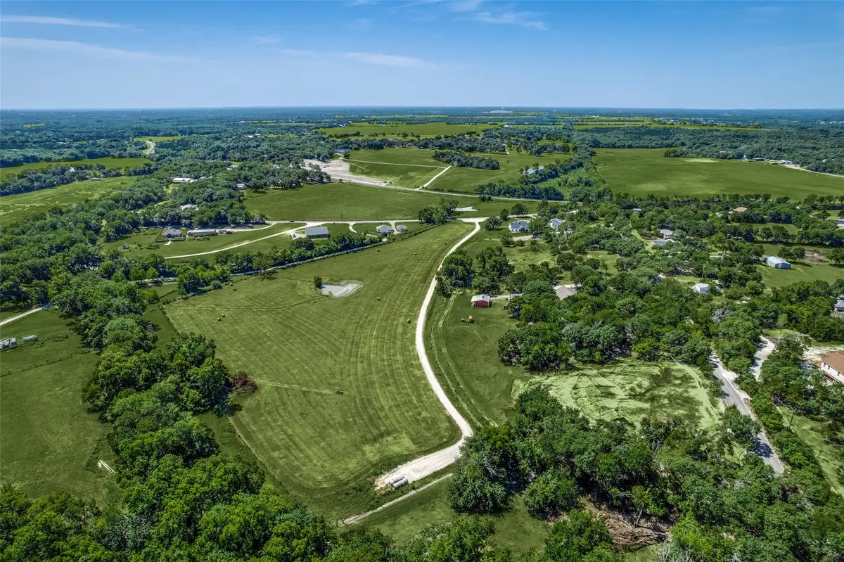 3891 Bethel Cannon Road, Van Alstyne, TX 75495 - Image #1