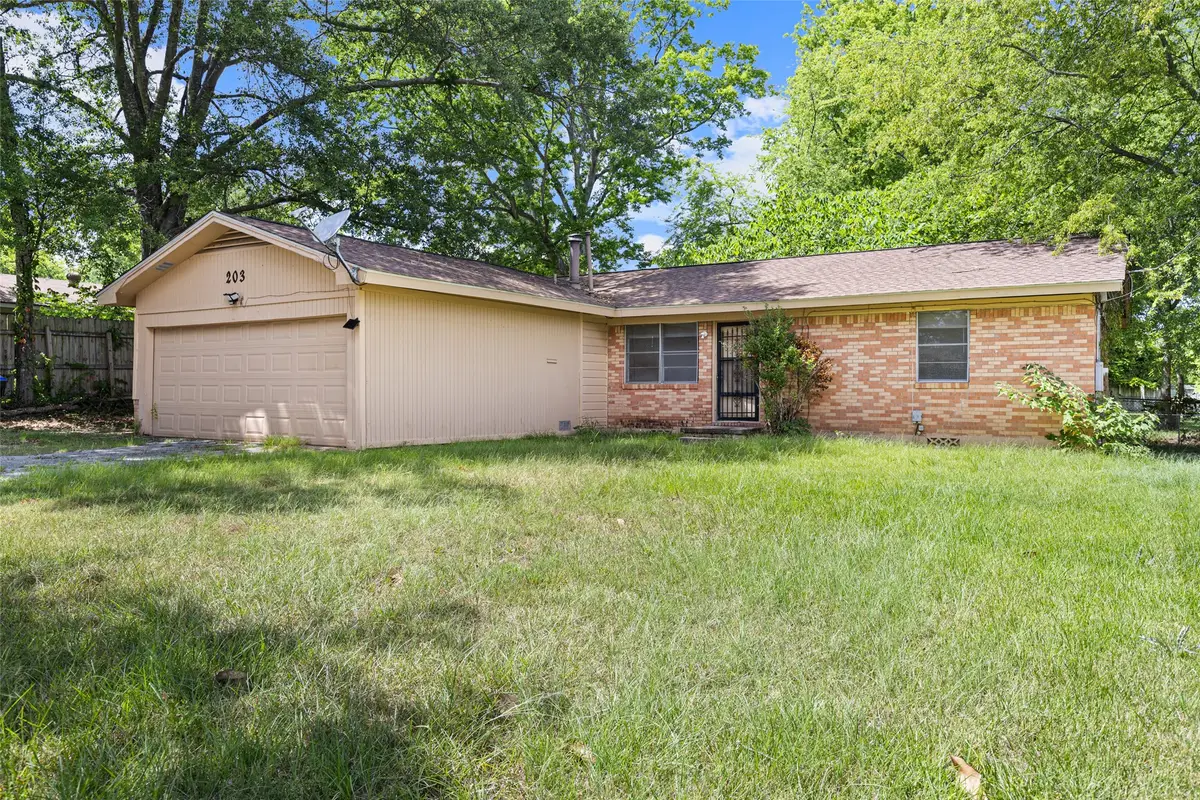 203 Drake Boulevard, Longview, TX 75605 - #1