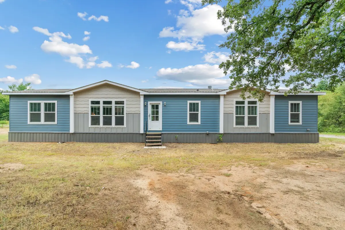 1337 County Road 211, Gainesville, TX 76240 - Image #1