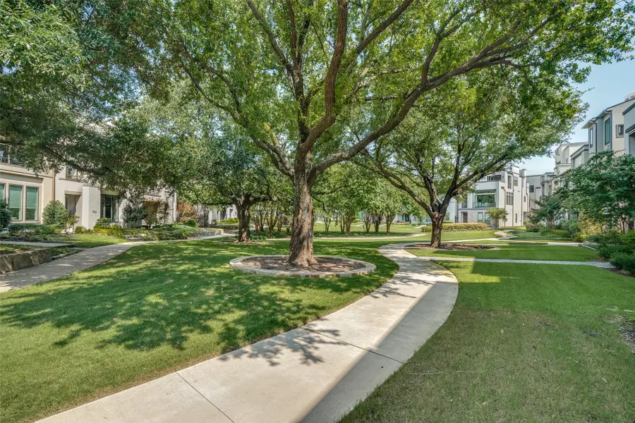 7800 Secluded Avenue, Plano, TX 75024 - Image #2