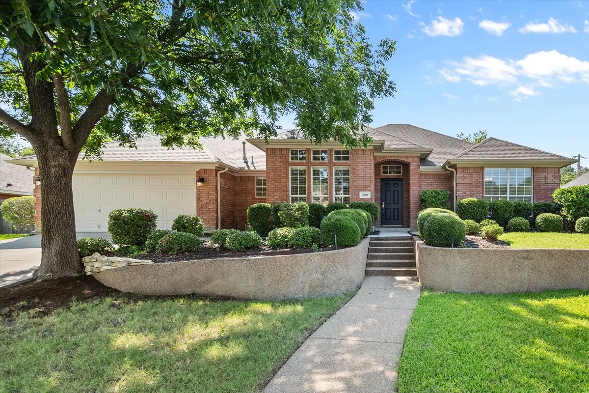 3809 Woodside Drive, Arlington, TX 76016 - Image #1
