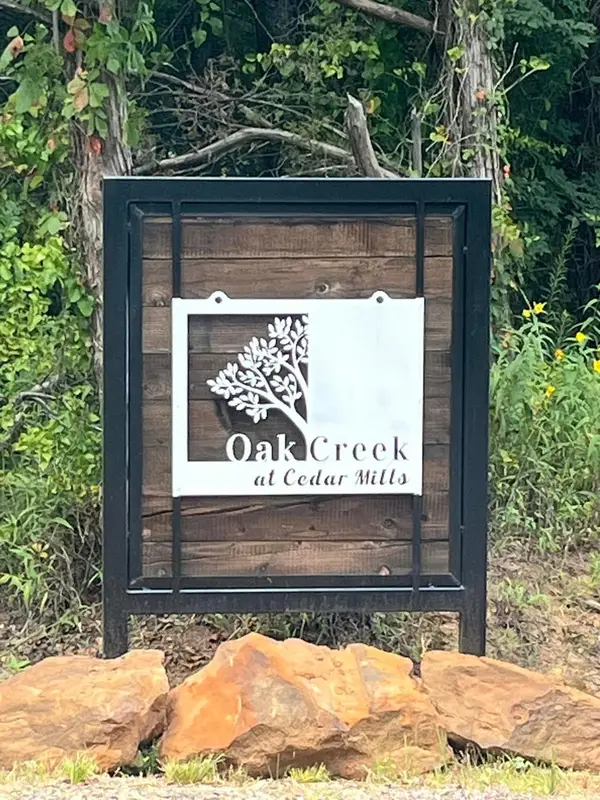 000 Oak Creek Drive, Gordonville, TX 76245