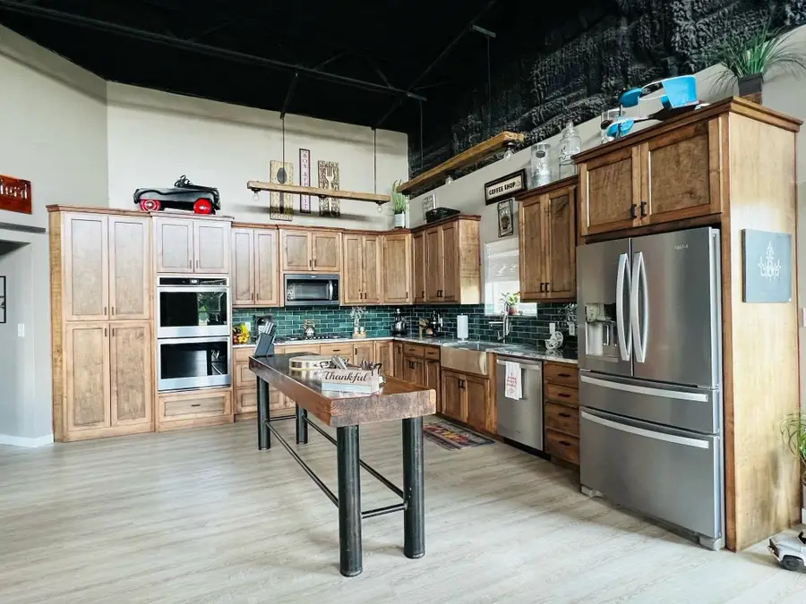 2075 County Road 2585, Alvord, TX 76225 - Image #2