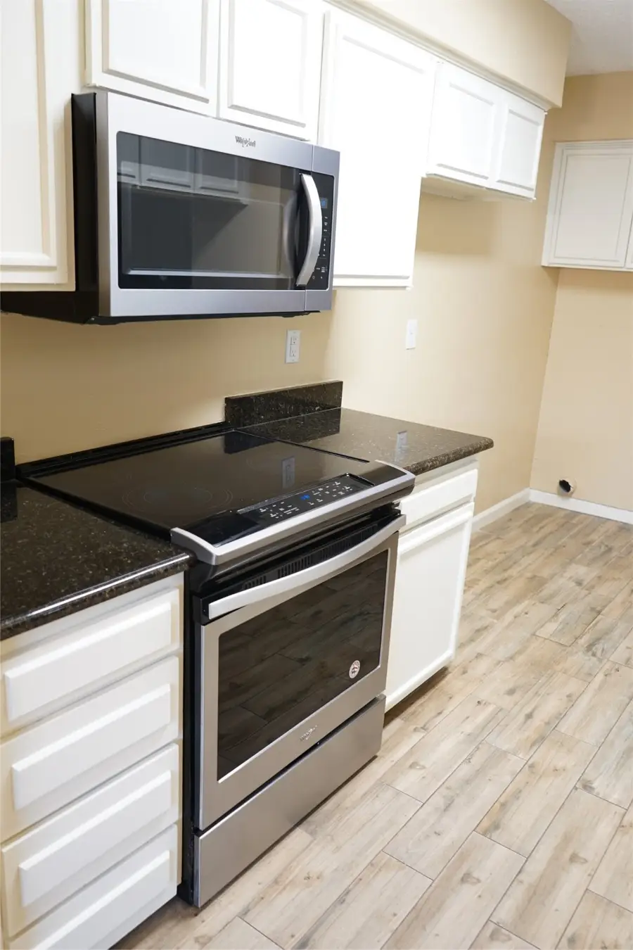 2108 Westkendal Lane, Arlington, TX 76015 - Image #2