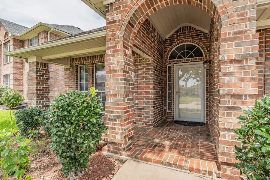 1020 Boscombe Court, Grand Prairie, TX 75052 - #2