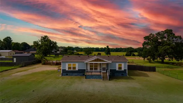 6804 Fm 779, Alba, TX 75410