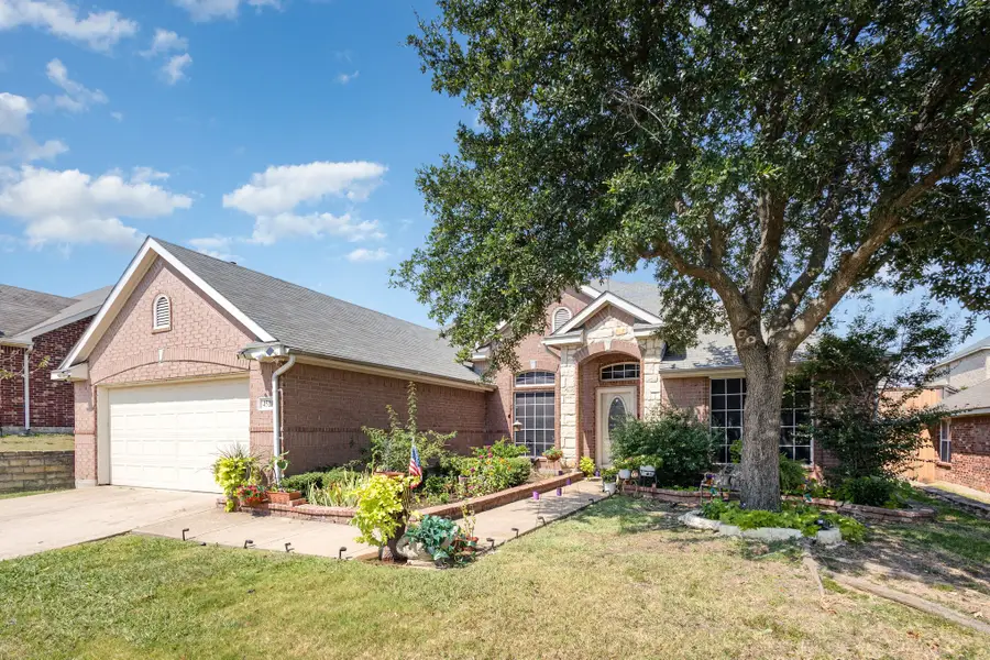 4521 Bonnywood Drive, Mesquite, TX 75150 - Image #2