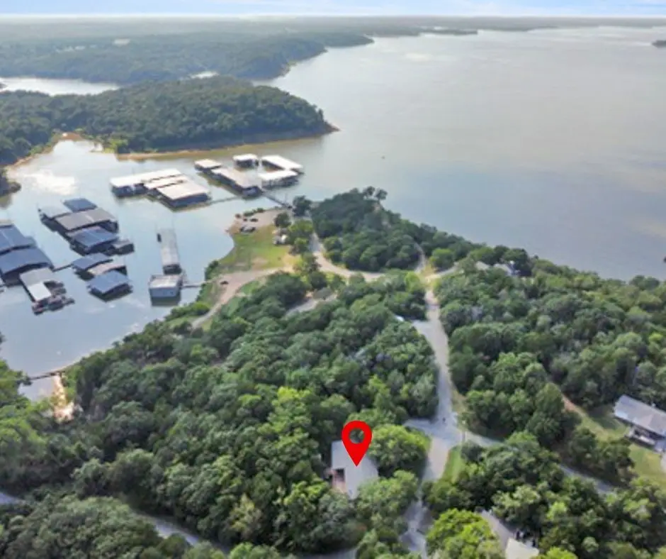 652 Cedar Bayou Boulevard, Gordonville, TX 76245 - Image #1