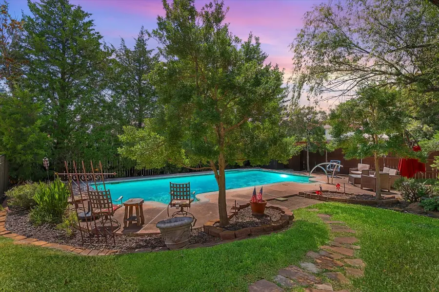 901 Hampstead Drive, Mesquite, TX 75181 - Image #2