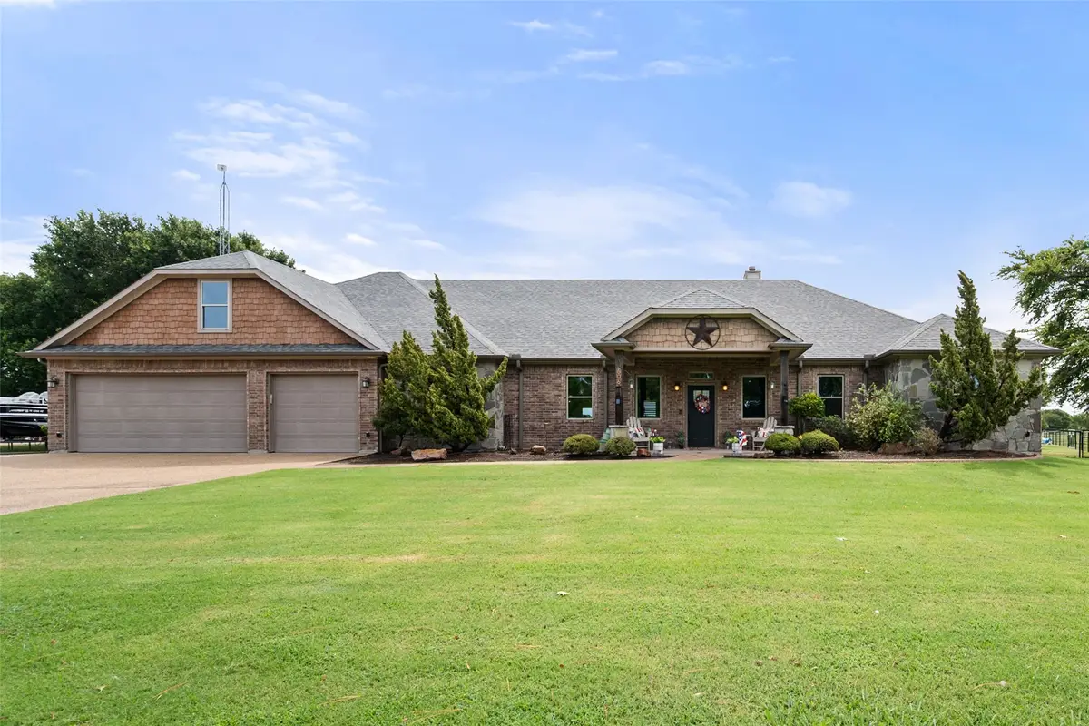 606 Sunset Point, Kerens, TX 75144 - Image #1