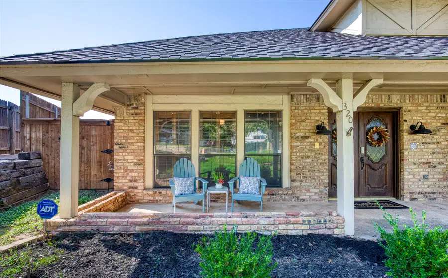 320 Blue Quail Court, Bedford, TX 76021 - Image #3