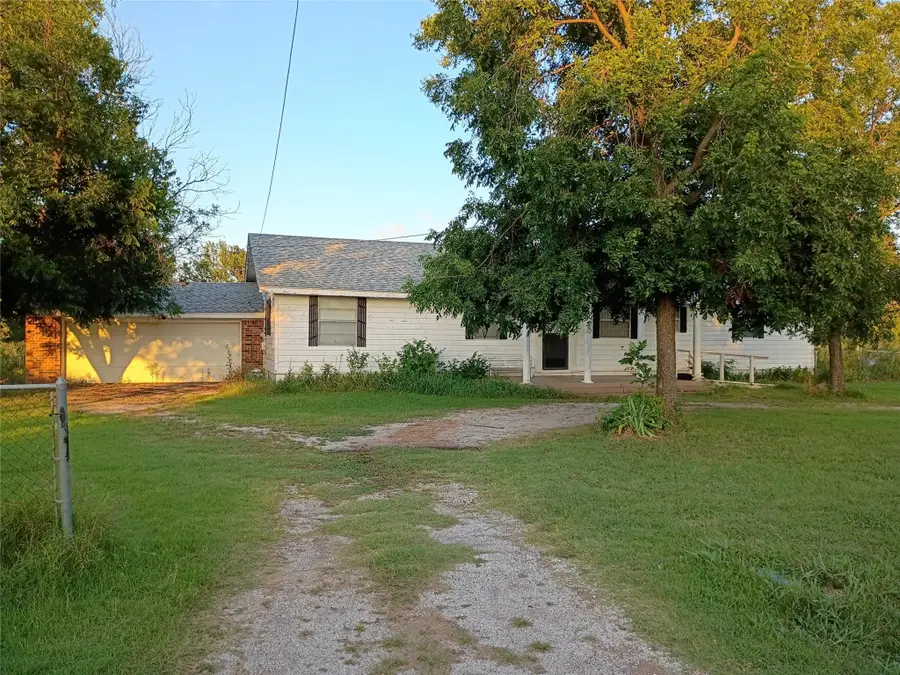 301 Withers Road, Mineral Wells, TX 76067 - Image #3