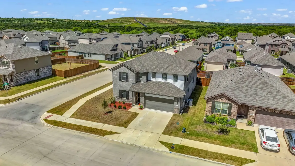 2860 Fox Trail Lane, Fort Worth, TX 76108 - Image #1