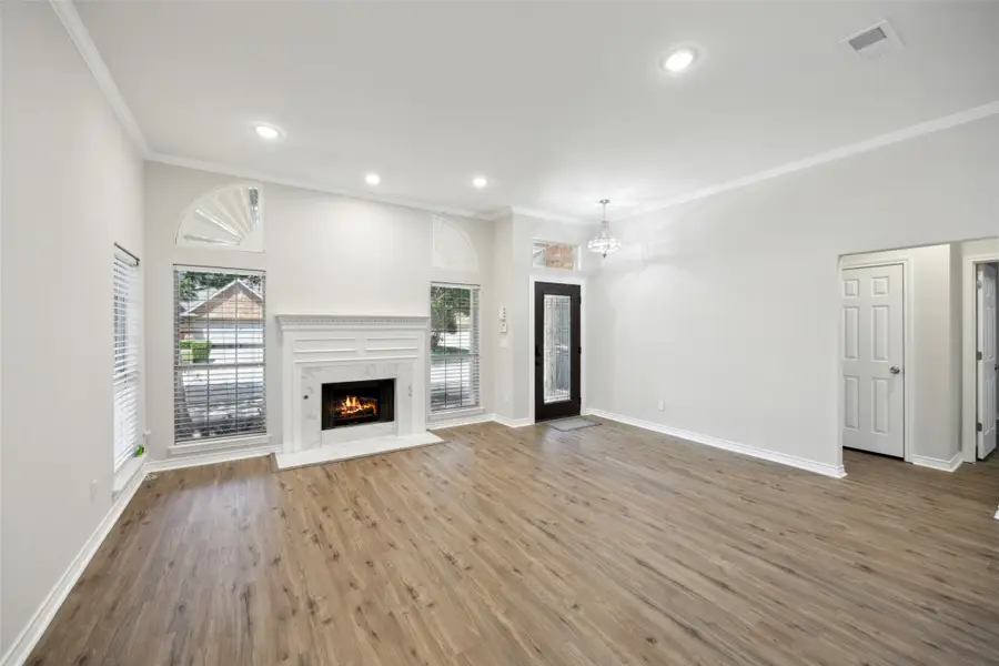 5905 Summer Point Drive, McKinney, TX 75072 - Image #3