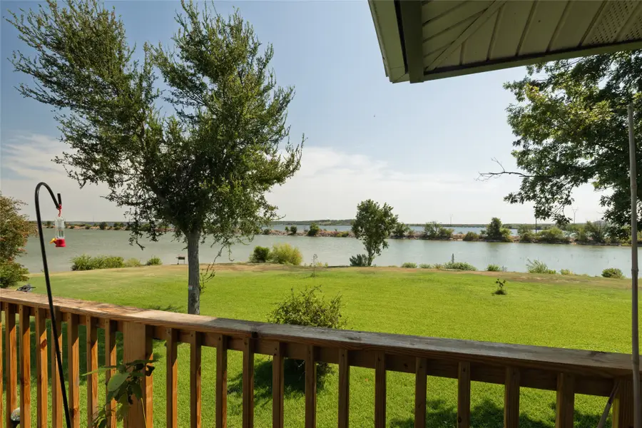 108 Harbor Drive #204, Runaway Bay, TX 76426 - Image #2
