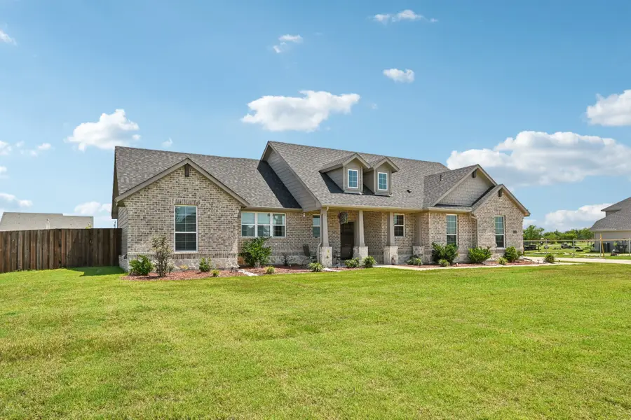 2505 Southern Oak Trail, Oak Ridge, TX 75161 - Image #2