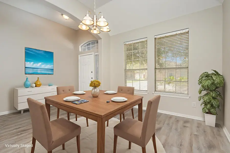 812 Pinnacle Circle, Lewisville, TX 75077 - Image #3