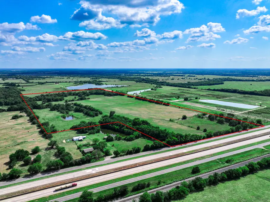 7801 W Interstate Highway 30, Cumby, TX 75433 - Image #2