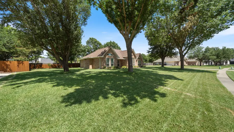 113 Fairway Lane, Crandall, TX 75114 - Image #2