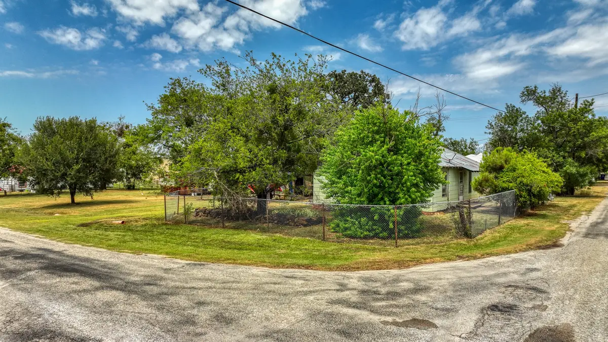 62 Travis Street, Santo, TX 76472 - Image #1