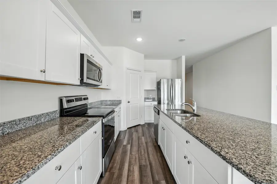 13212 Ridings Drive, Fort Worth, TX 76052 - Image #3