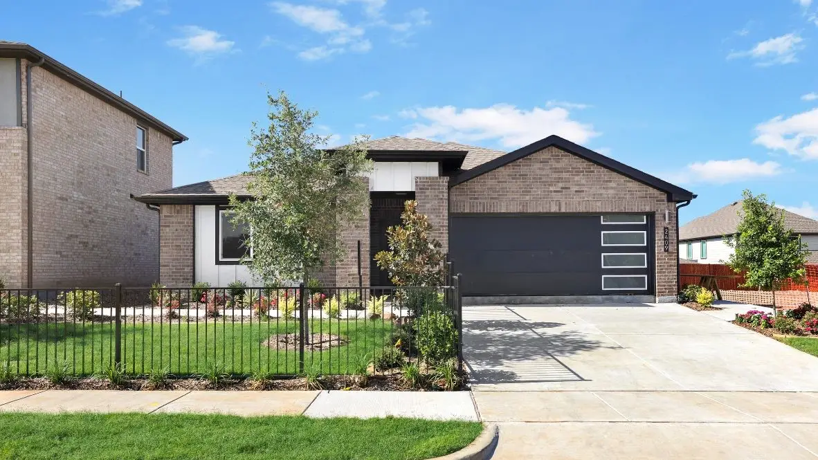 2402 Ascent Lane, Grand Prairie, TX 75052 - Image #1