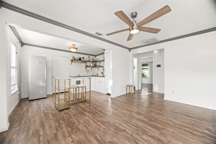 1932 Greenfield Avenue, Fort Worth, TX 76102 - #3