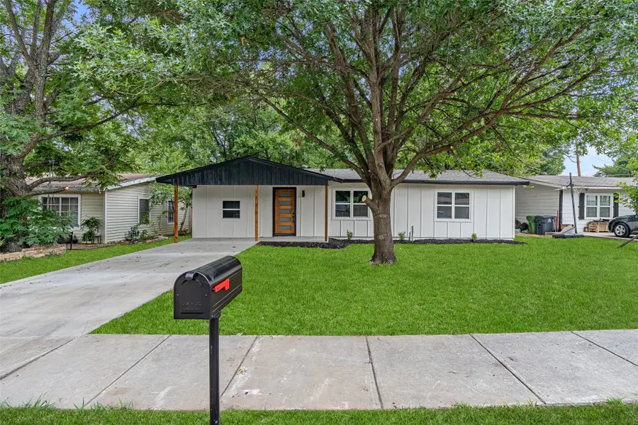 1739 Sharon Street, Arlington, TX 76010 - Image #2