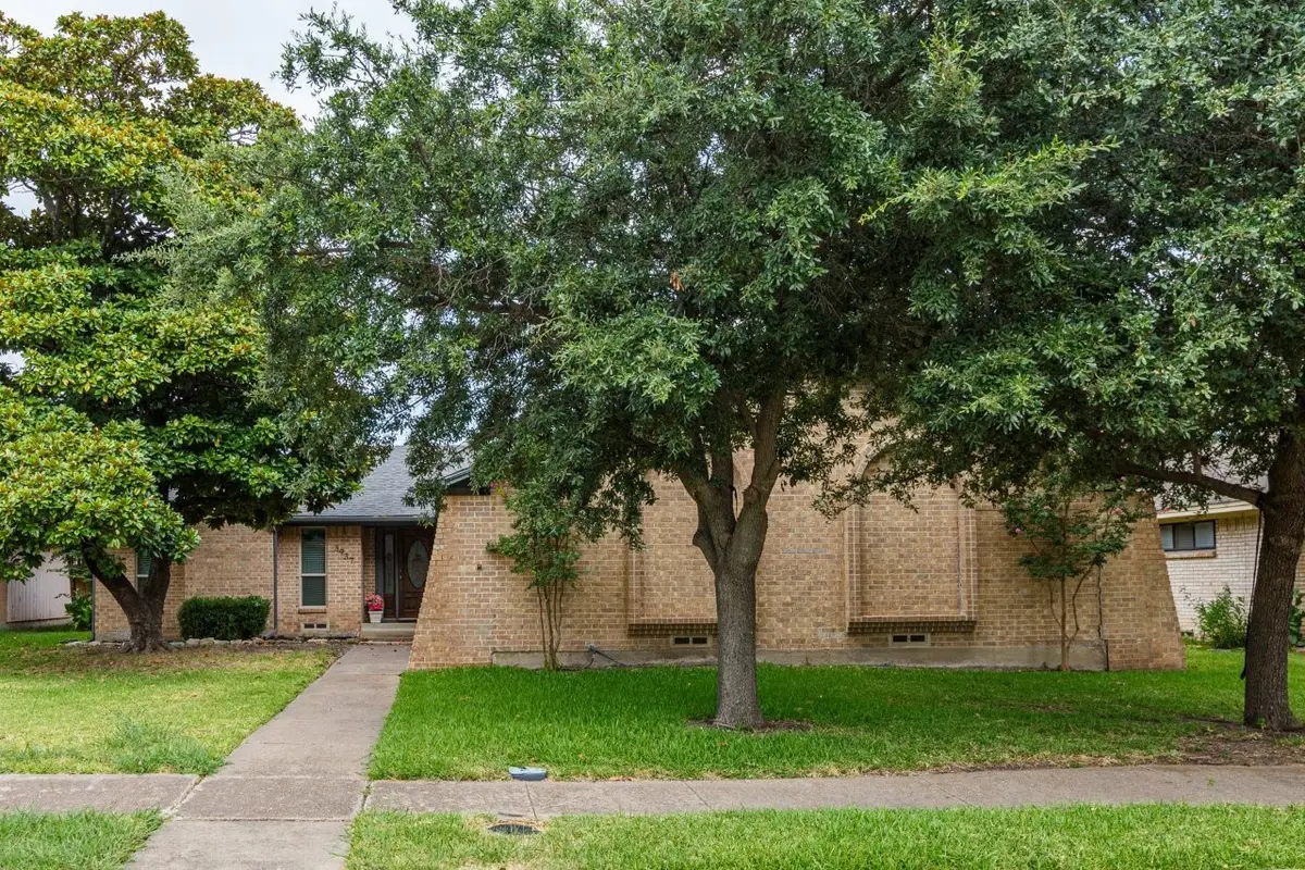 3937 Roanoke Drive, Garland, TX 75041 - Image #1