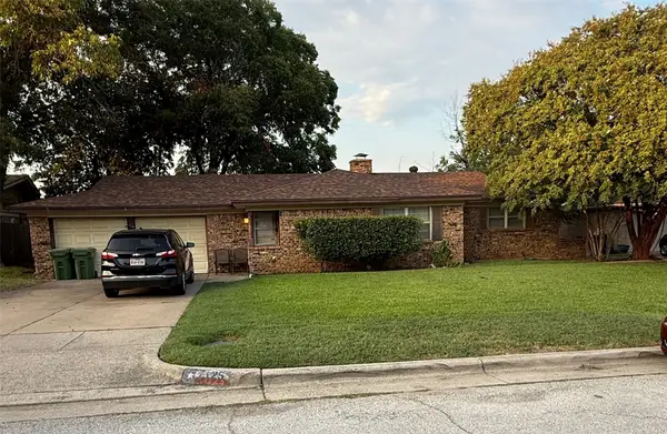 7125 Corona Drive, North Richland Hills, TX 76180