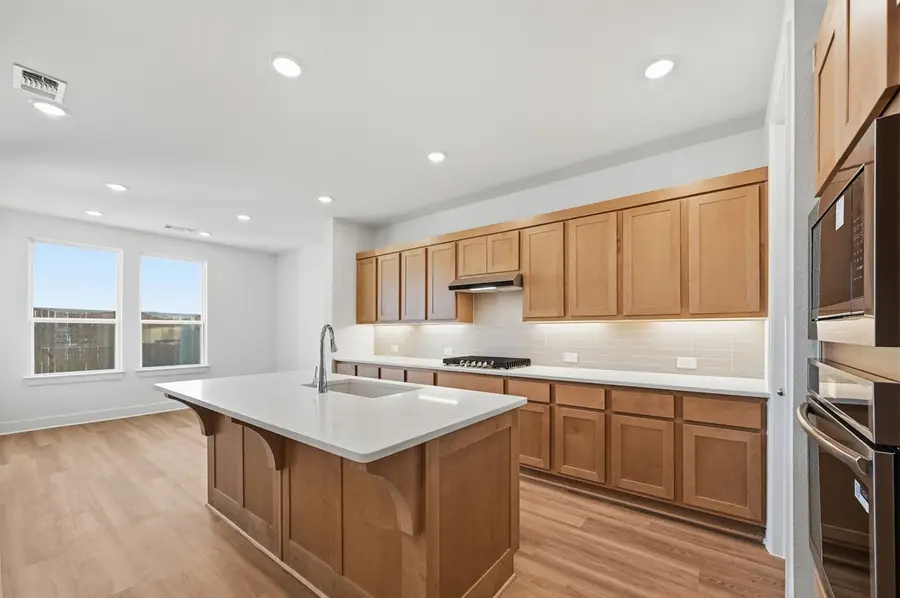 3701 Arrowhead Lane, Sherman, TX 75092 - Image #2