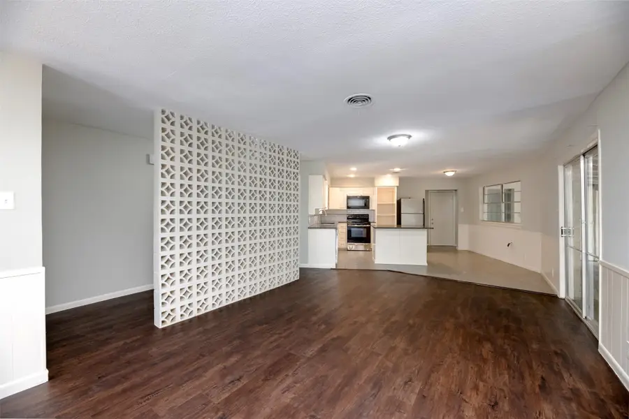 4421 Ida Way, Fort Worth, TX 76119 - Image #3