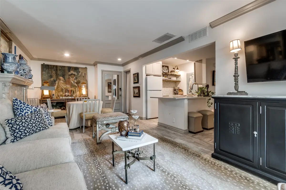 4851 Cedar Springs Road #182, Dallas, TX 75219 - Image #1