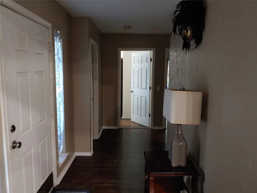 3795 Village Bend Drive, Paris, TX 75462 - Image #2