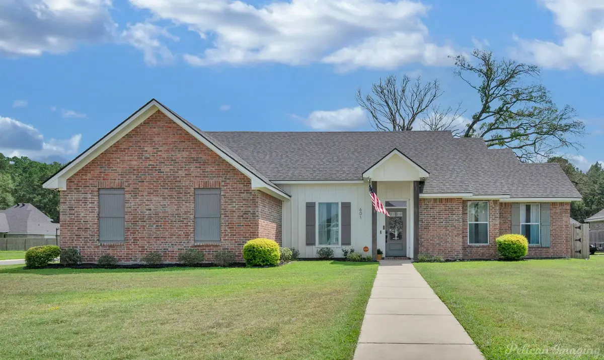 601 Jaimes Point, Stonewall, LA 71078 - Image #1