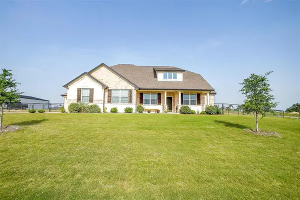 340 Sanger Drive, Springtown, TX 76082