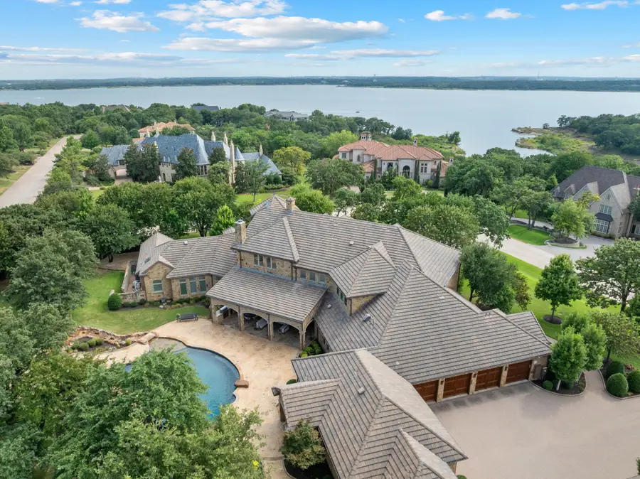 1908 Point De Vue Drive, Flower Mound, TX 75022 - Image #3