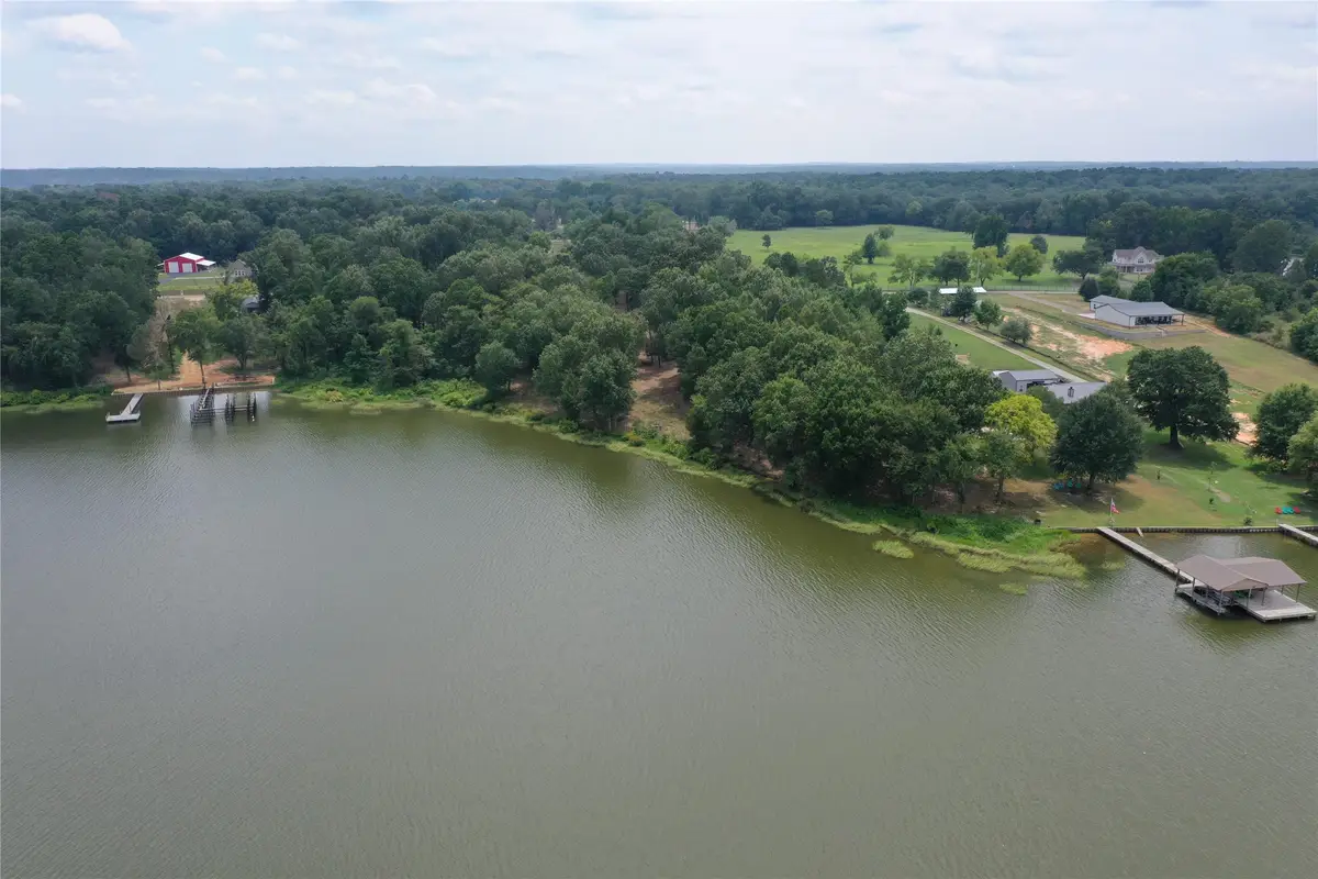 101 Sterling Shores Drive, Scroggins, TX 75480 - Image #1
