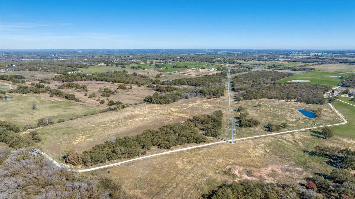 268 County Road 3671, Springtown, TX 76082 - Image #1
