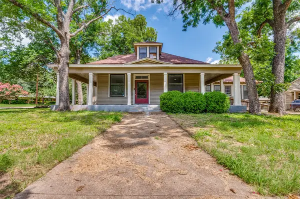 408 W Decatur Street, Ennis, TX 75119