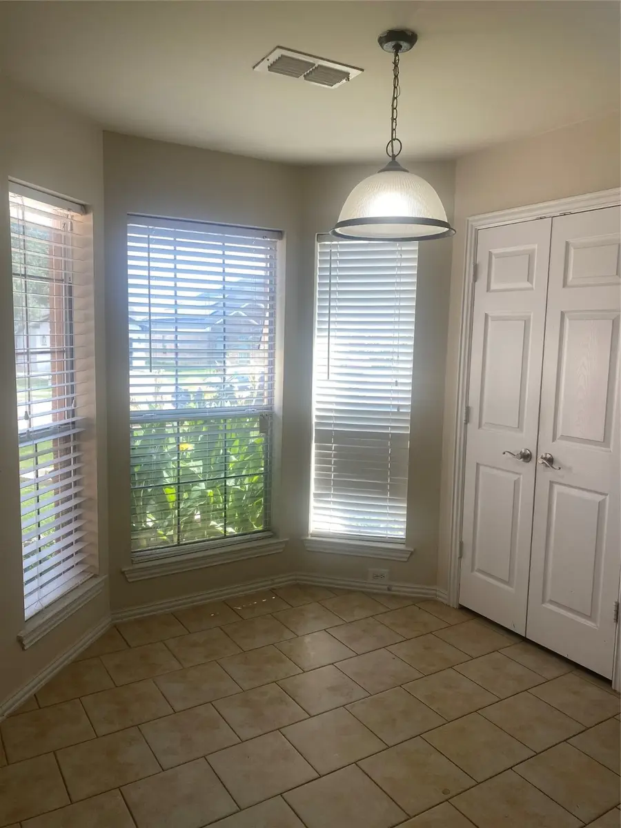 3511 Austin Street, Gainesville, TX 76240 - Image #3